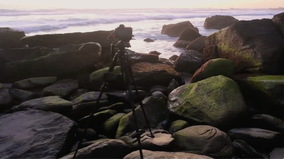 This is the camera's position for the previous image, over the rocks