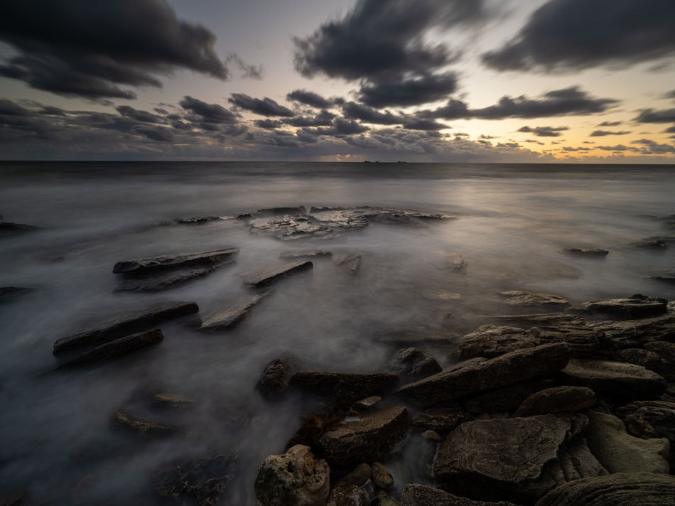 An unedited seascape shot captured with a shutter speed of 25 seconds